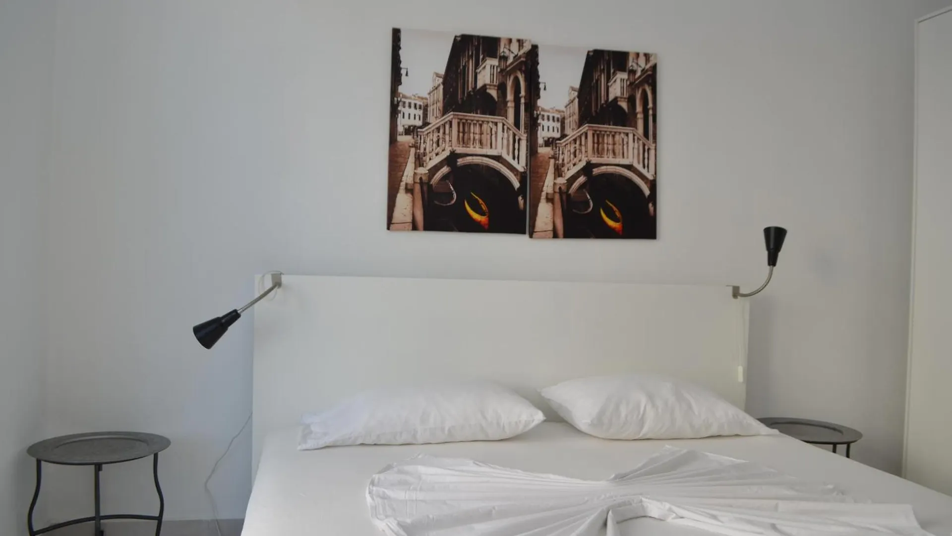 Gert Apartment Albanie